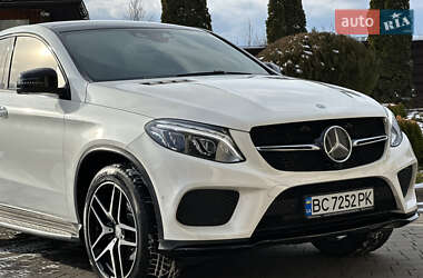 Позашляховик / Кросовер Mercedes-Benz GLE-Class 2015 в Стрию