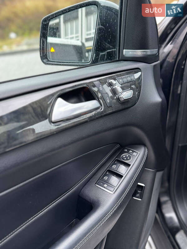 Внедорожник / Кроссовер Mercedes-Benz GLE-Class 2017 в Львове фото 36 Внедорожник / Кроссовер Mercedes-Benz GLE-Class 2017 в Львове