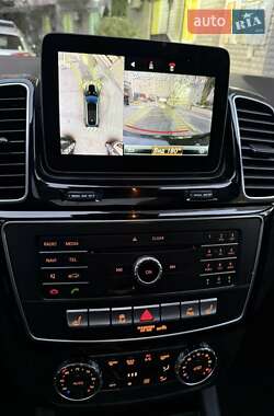 Внедорожник / Кроссовер Mercedes-Benz GLE-Class 2018 в 