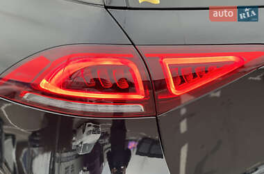 Внедорожник / Кроссовер Mercedes-Benz GLE-Class 2019 в 