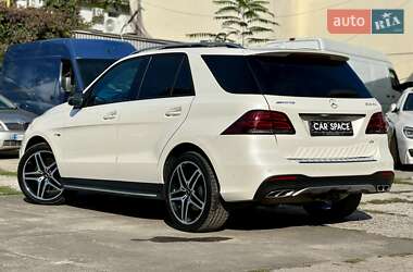 Внедорожник / Кроссовер Mercedes-Benz GLE-Class 2018 в 