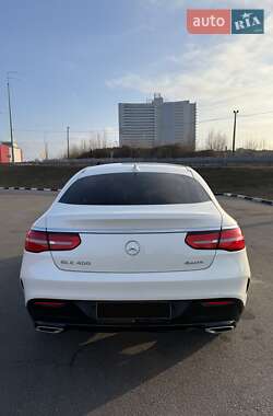 Внедорожник / Кроссовер Mercedes-Benz GLE-Class 2018 в 