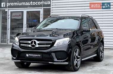 Внедорожник / Кроссовер Mercedes-Benz GLE-Class 2016 в 
