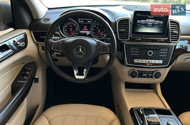 Позашляховик / Кросовер Mercedes-Benz GLE-Class 2015 в 