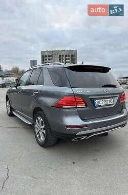 Внедорожник / Кроссовер Mercedes-Benz GLE-Class 2017 в 