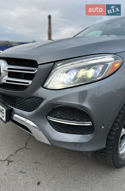 Внедорожник / Кроссовер Mercedes-Benz GLE-Class 2017 в 