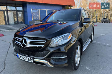 Внедорожник / Кроссовер Mercedes-Benz GLE-Class 2017 в 