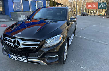 Внедорожник / Кроссовер Mercedes-Benz GLE-Class 2017 в 