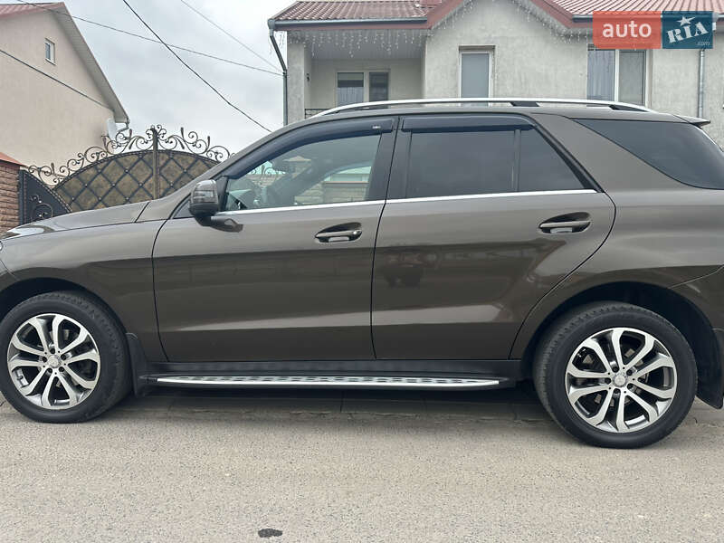 Позашляховик / Кросовер Mercedes-Benz GLE-Class 2016 в Луцьку