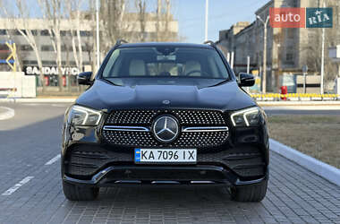 Позашляховик / Кросовер Mercedes-Benz GLE-Class 2019 в 