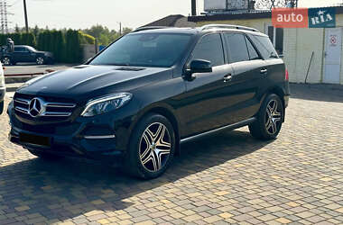 Внедорожник / Кроссовер Mercedes-Benz GLE-Class 2015 в 
