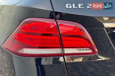 Внедорожник / Кроссовер Mercedes-Benz GLE-Class 2015 в 