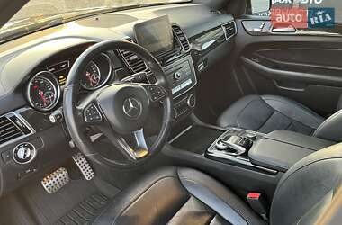 Позашляховик / Кросовер Mercedes-Benz GLE-Class 2016 в 