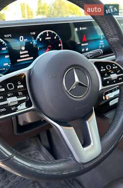 Внедорожник / Кроссовер Mercedes-Benz GLE-Class 2019 в 