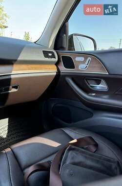 Внедорожник / Кроссовер Mercedes-Benz GLE-Class 2019 в 