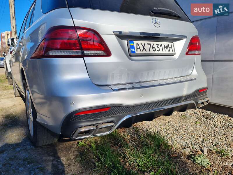 Позашляховик / Кросовер Mercedes-Benz GLE-Class 2015 в Олександрівці (Краматорського району) фото 23 Позашляховик / Кросовер Mercedes-Benz GLE-Class 2015 в Олександрівці (Краматорського району)