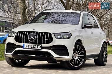 Внедорожник / Кроссовер Mercedes-Benz GLE-Class 2019 в 