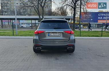 Позашляховик / Кросовер Mercedes-Benz GLE-Class 2021 в 