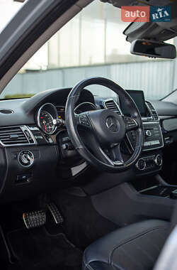 Внедорожник / Кроссовер Mercedes-Benz GLE-Class 2016 в 