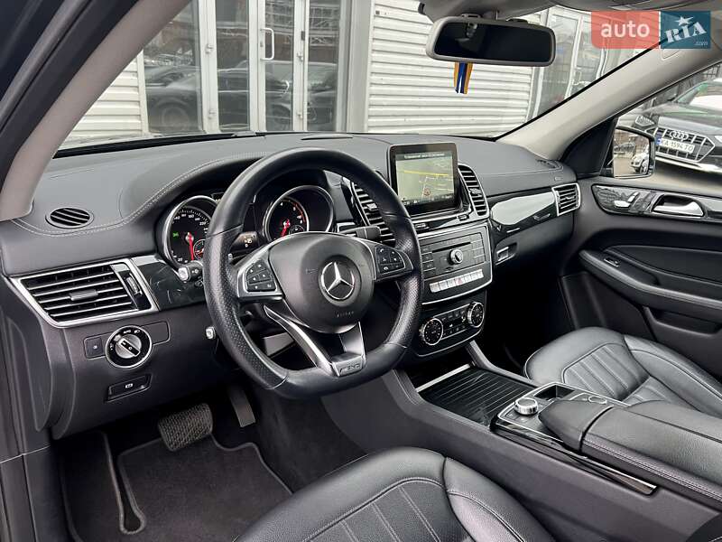 Внедорожник / Кроссовер Mercedes-Benz GLE-Class 2016 в Киеве