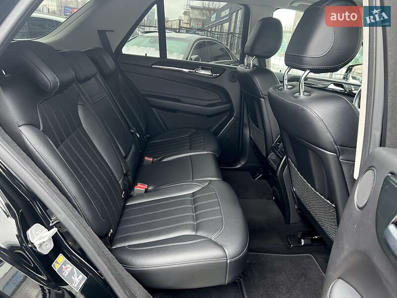Внедорожник / Кроссовер Mercedes-Benz GLE-Class 2016 в Киеве