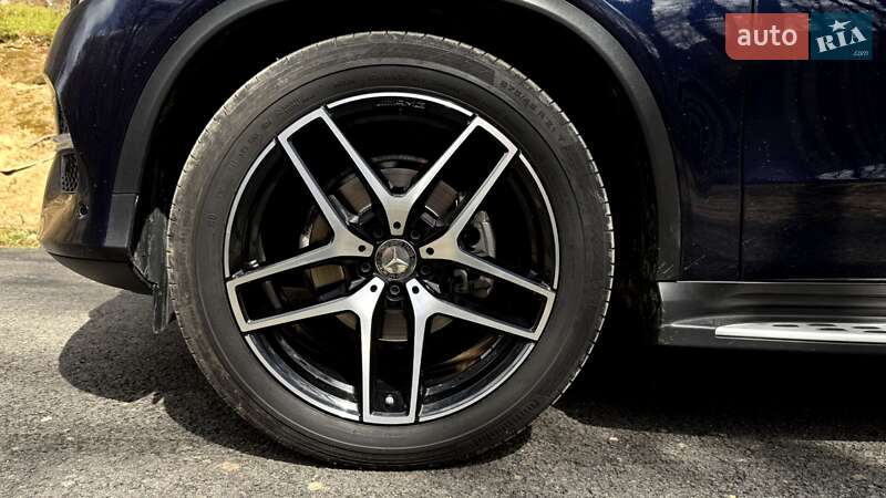 Позашляховик / Кросовер Mercedes-Benz GLE-Class 2016 в Стрию