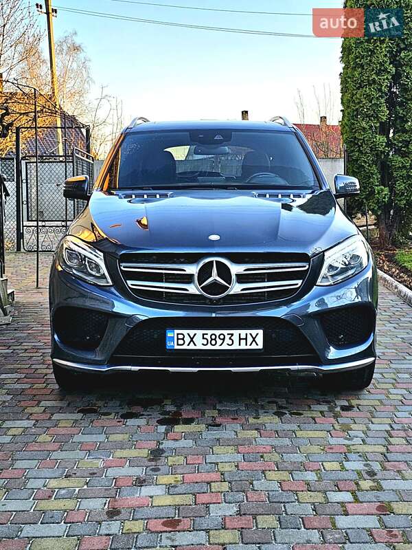 Внедорожник / Кроссовер Mercedes-Benz GLE-Class 2015 в Остроге
