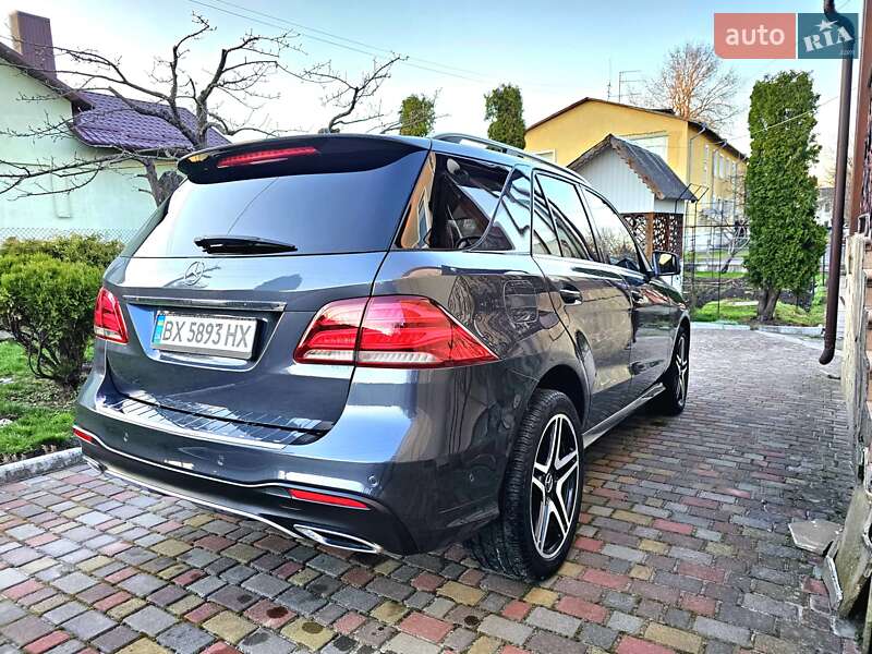 Внедорожник / Кроссовер Mercedes-Benz GLE-Class 2015 в Остроге