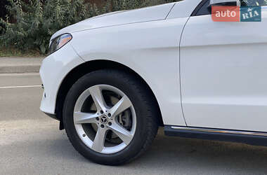 Внедорожник / Кроссовер Mercedes-Benz GLE-Class 2018 в 