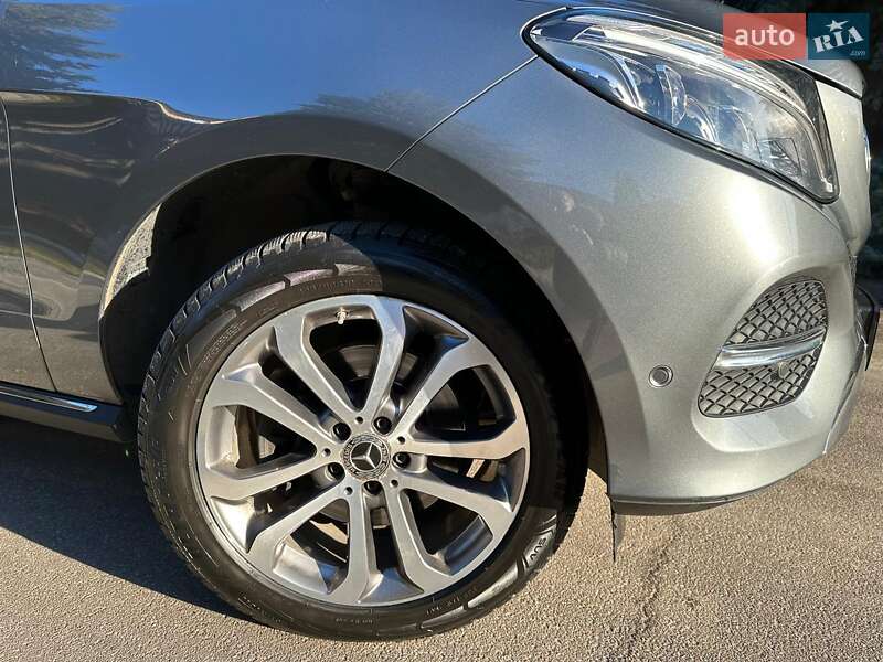 Внедорожник / Кроссовер Mercedes-Benz GLE-Class 2017 в Киеве