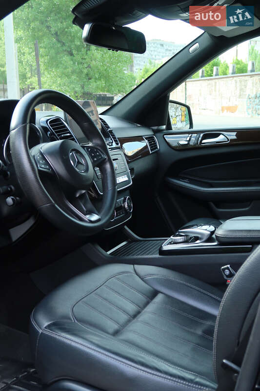 Внедорожник / Кроссовер Mercedes-Benz GLE-Class 2018 в Днепре