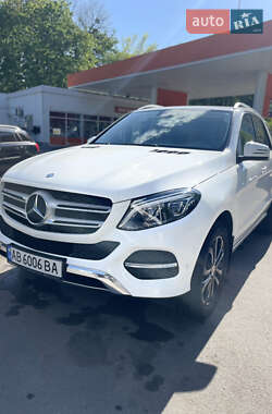 Внедорожник / Кроссовер Mercedes-Benz GLE-Class 2017 в 