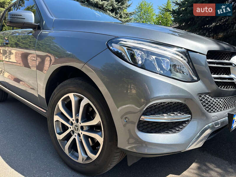 Внедорожник / Кроссовер Mercedes-Benz GLE-Class 2017 в Киеве