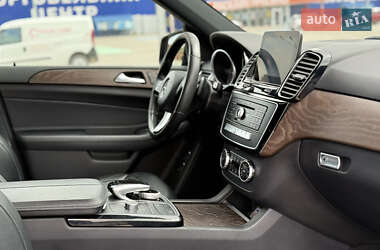 Внедорожник / Кроссовер Mercedes-Benz GLE-Class 2018 в 