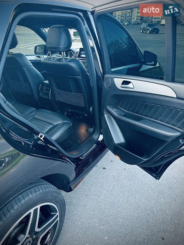 Позашляховик / Кросовер Mercedes-Benz GLE-Class 2016 в Києві