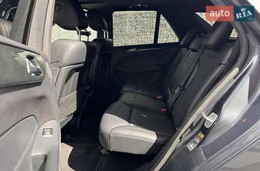 Внедорожник / Кроссовер Mercedes-Benz GLE-Class 2016 в 