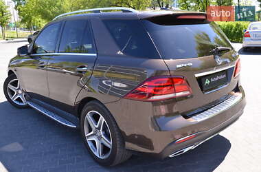 Внедорожник / Кроссовер Mercedes-Benz GLE-Class 2015 в 