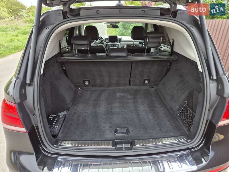 Позашляховик / Кросовер Mercedes-Benz GLE-Class 2016 в Києві фото 23 Позашляховик / Кросовер Mercedes-Benz GLE-Class 2016 в Києві