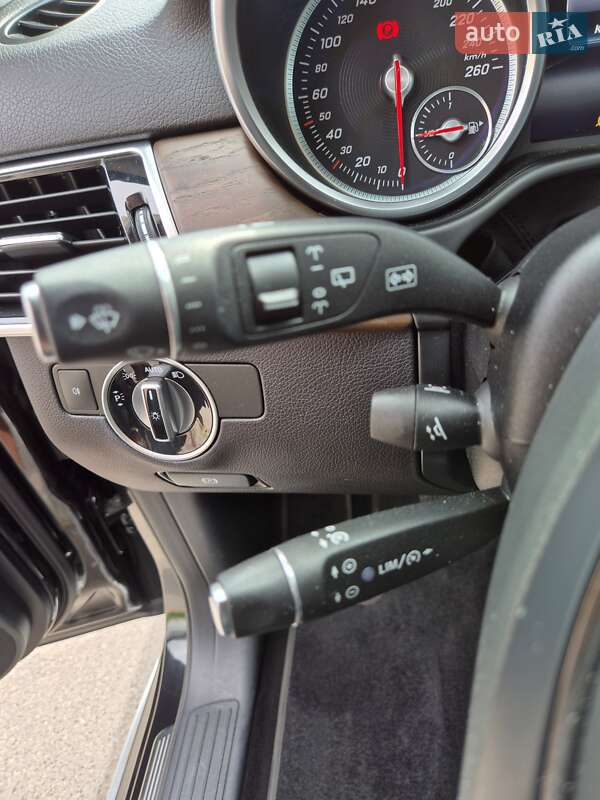 Позашляховик / Кросовер Mercedes-Benz GLE-Class 2016 в Києві фото 38 Позашляховик / Кросовер Mercedes-Benz GLE-Class 2016 в Києві