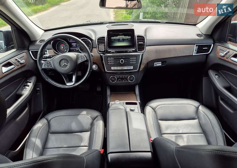 Позашляховик / Кросовер Mercedes-Benz GLE-Class 2016 в Києві фото 46 Позашляховик / Кросовер Mercedes-Benz GLE-Class 2016 в Києві