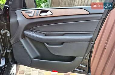 Внедорожник / Кроссовер Mercedes-Benz GLE-Class 2016 в 