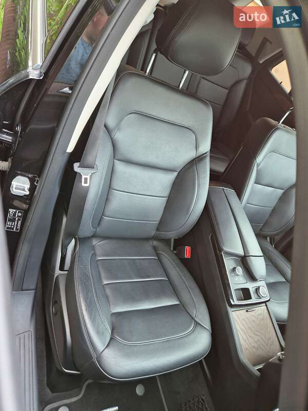 Позашляховик / Кросовер Mercedes-Benz GLE-Class 2016 в Києві фото 60 Позашляховик / Кросовер Mercedes-Benz GLE-Class 2016 в Києві