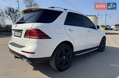 Внедорожник / Кроссовер Mercedes-Benz GLE-Class 2017 в 