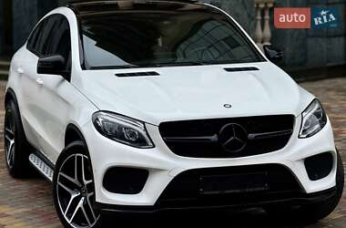 Внедорожник / Кроссовер Mercedes-Benz GLE-Class 2016 в 
