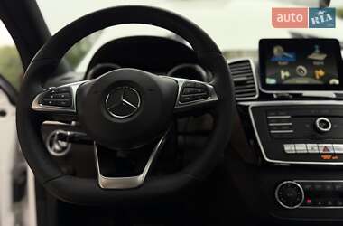 Внедорожник / Кроссовер Mercedes-Benz GLE-Class 2016 в 