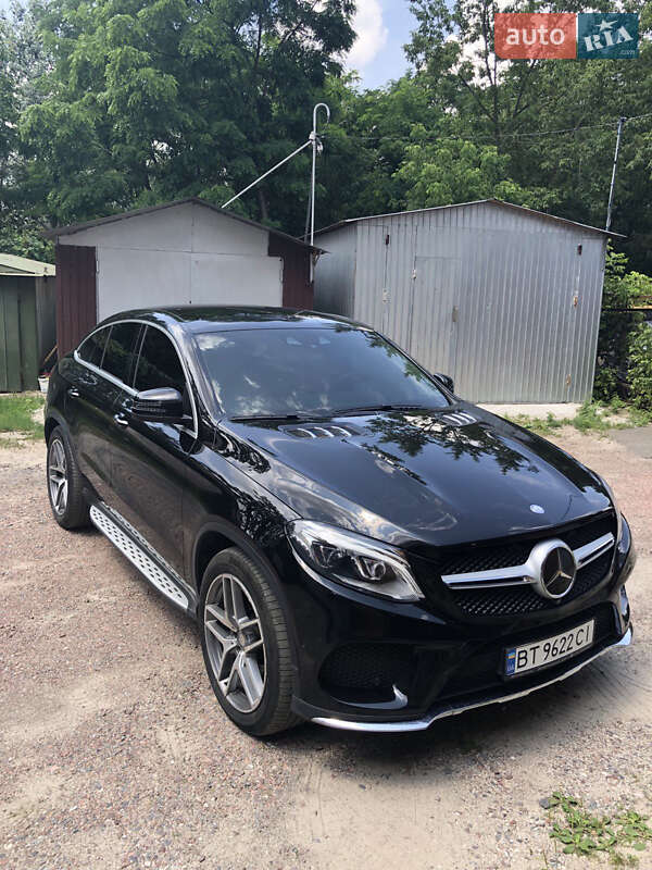 Внедорожник / Кроссовер Mercedes-Benz GLE-Class 2015 в Киеве
