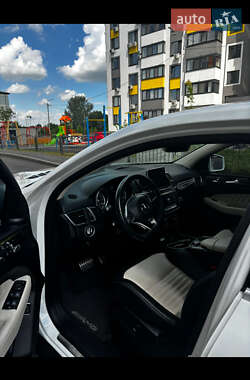 Внедорожник / Кроссовер Mercedes-Benz GLE-Class 2015 в 