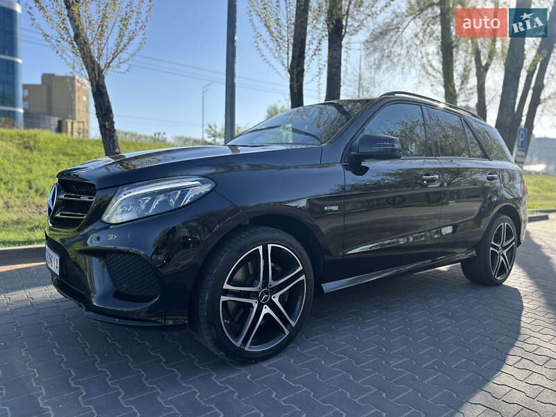 Позашляховик / Кросовер Mercedes-Benz GLE-Class 2016 в Києві