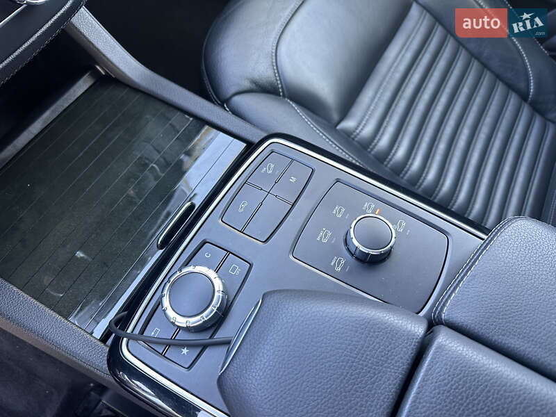 Позашляховик / Кросовер Mercedes-Benz GLE-Class 2016 в Києві