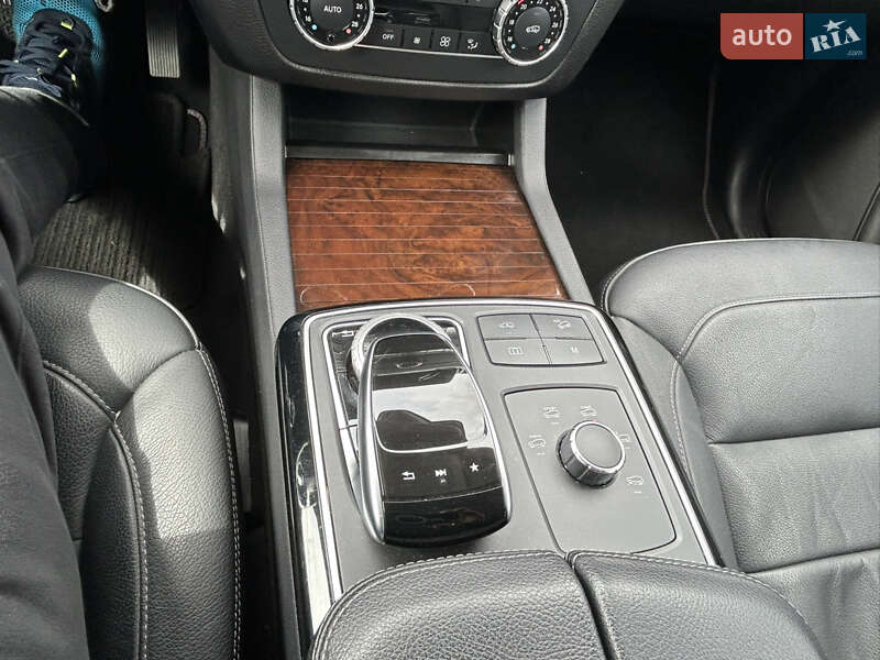 Внедорожник / Кроссовер Mercedes-Benz GLE-Class 2017 в Киеве
